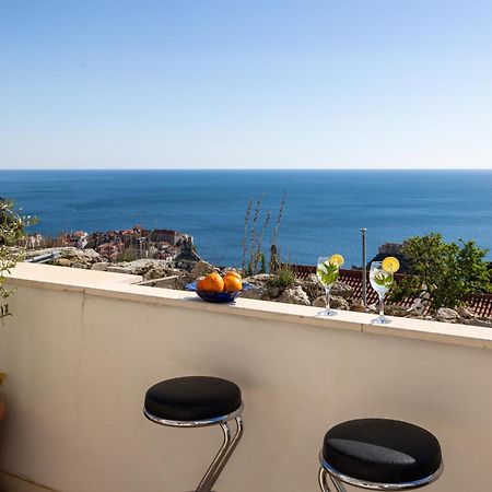 Charming View Old Town Ap, With Free Parking Apartman Dubrovnik Kültér fotó