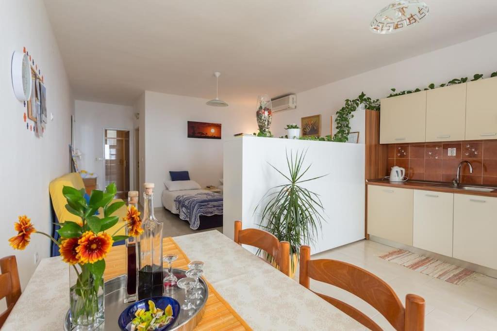 Charming View Old Town Ap, With Free Parking Apartman Dubrovnik Kültér fotó